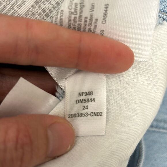 Madewell Denim Tab-Waist A-Line Midi Skirt in Lynnhaven Wash Size 24 - Picture 8 of 10